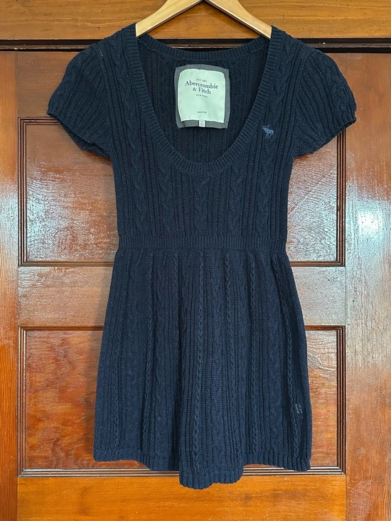 Abercrombie & Fitch Tops - Abercrombie & Fitch Navy Blue Cable Knit Babydoll Sweater Top Medium Bella Swan